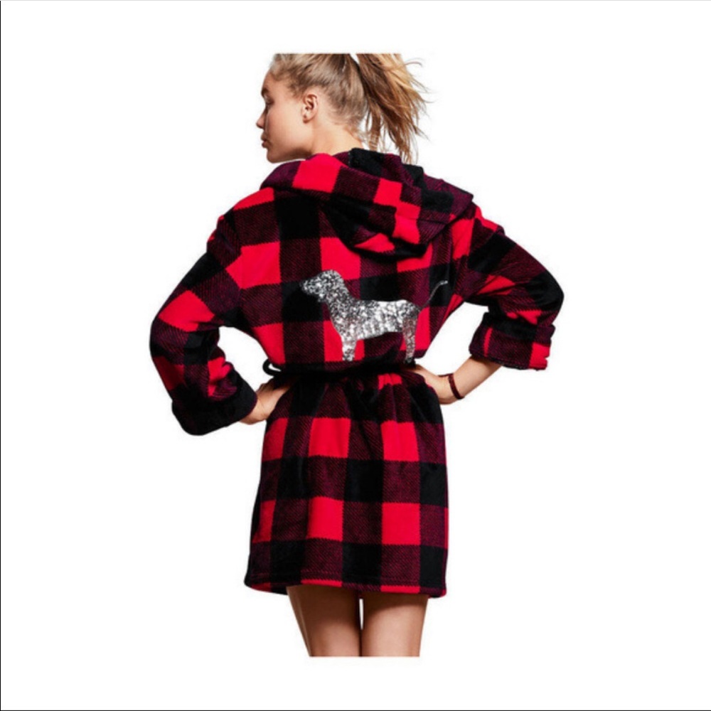VS PINK Buffalo red/black plaid robe